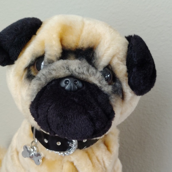 Beverly Hills Puppy Club Pug Dog with Outfit - Picture 13 of 13